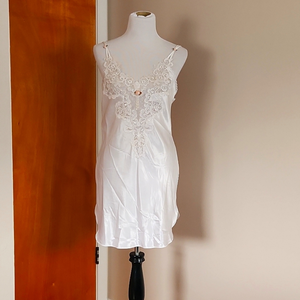 Vintage California Dynasty Lingerine size M